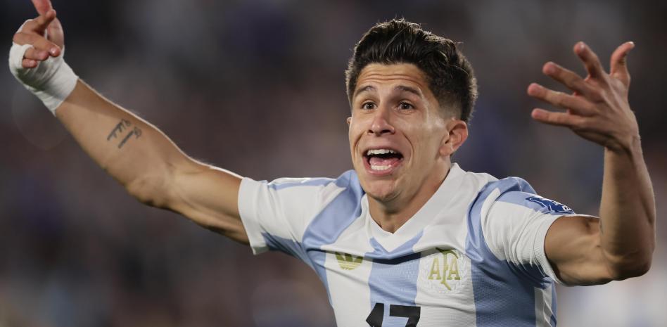 世界杯竞猜-朱利亚诺-西蒙尼：梅西是史上最佳，每天看他训练都眼前一亮